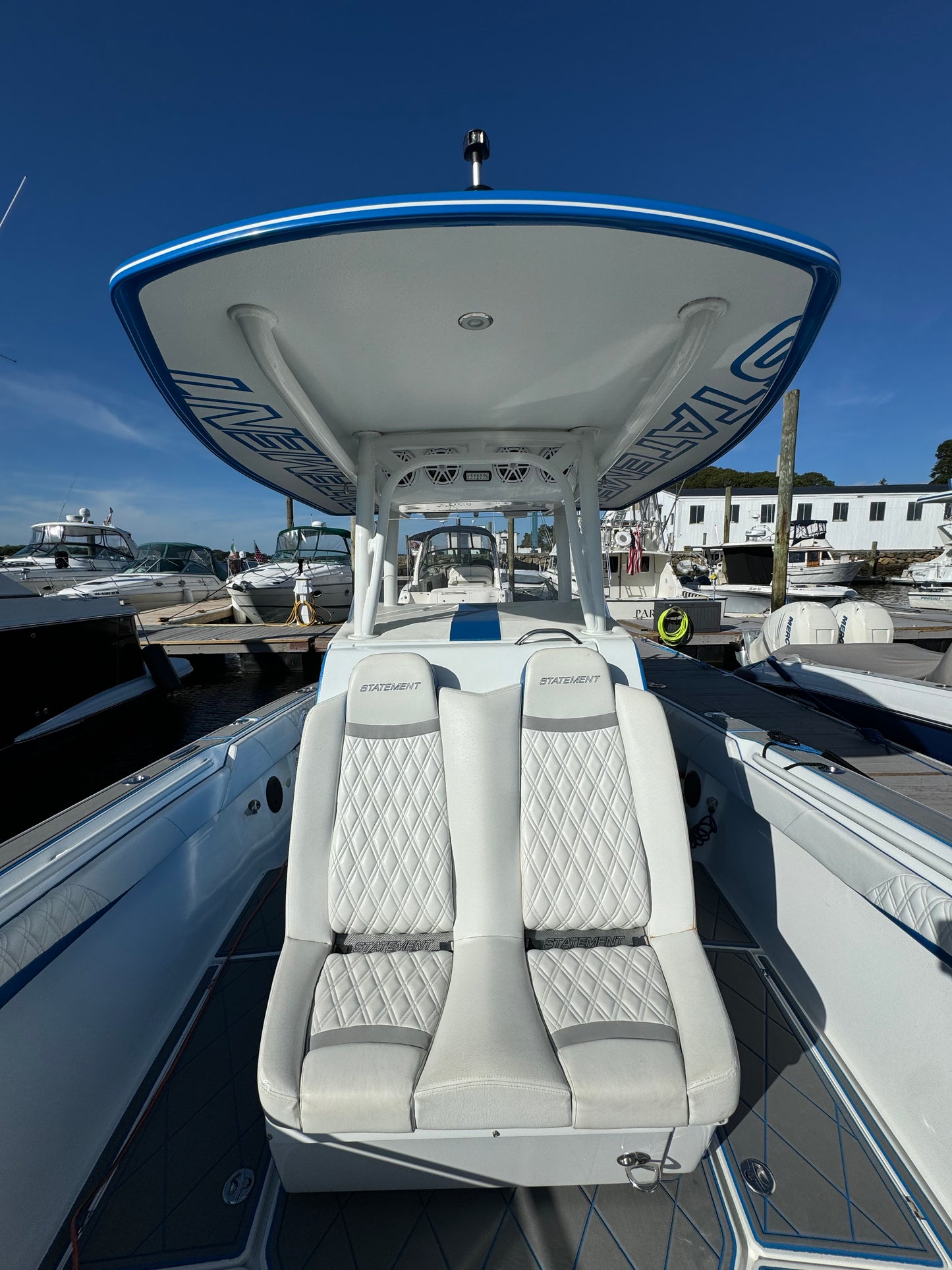 2016 35' Statement 350 Open