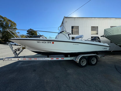 2014 21' Boston Whaler 210 Dauntless