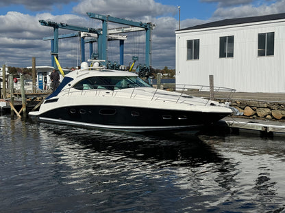2011 47' Sea Ray Sundancer