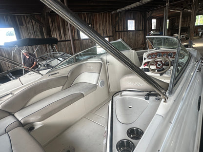 2002 24' Sea Ray Sundeck