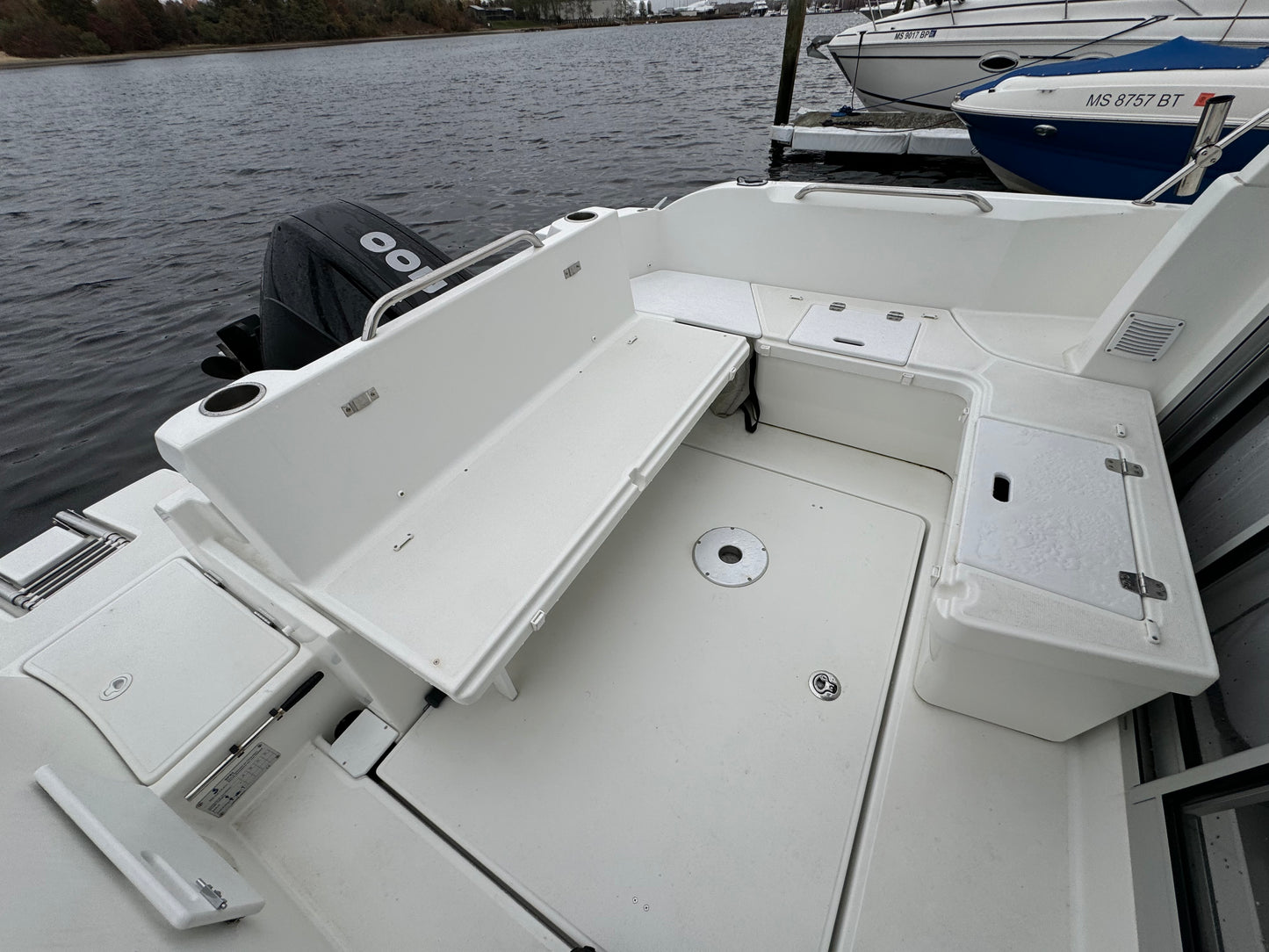 2020 23' Beneteau Antares