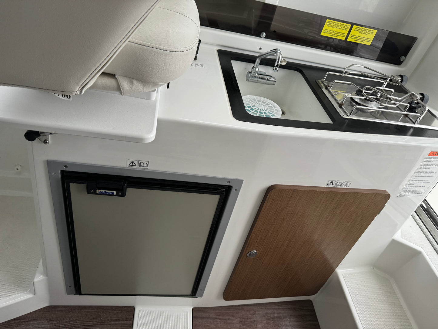 2020 23' Beneteau Antares