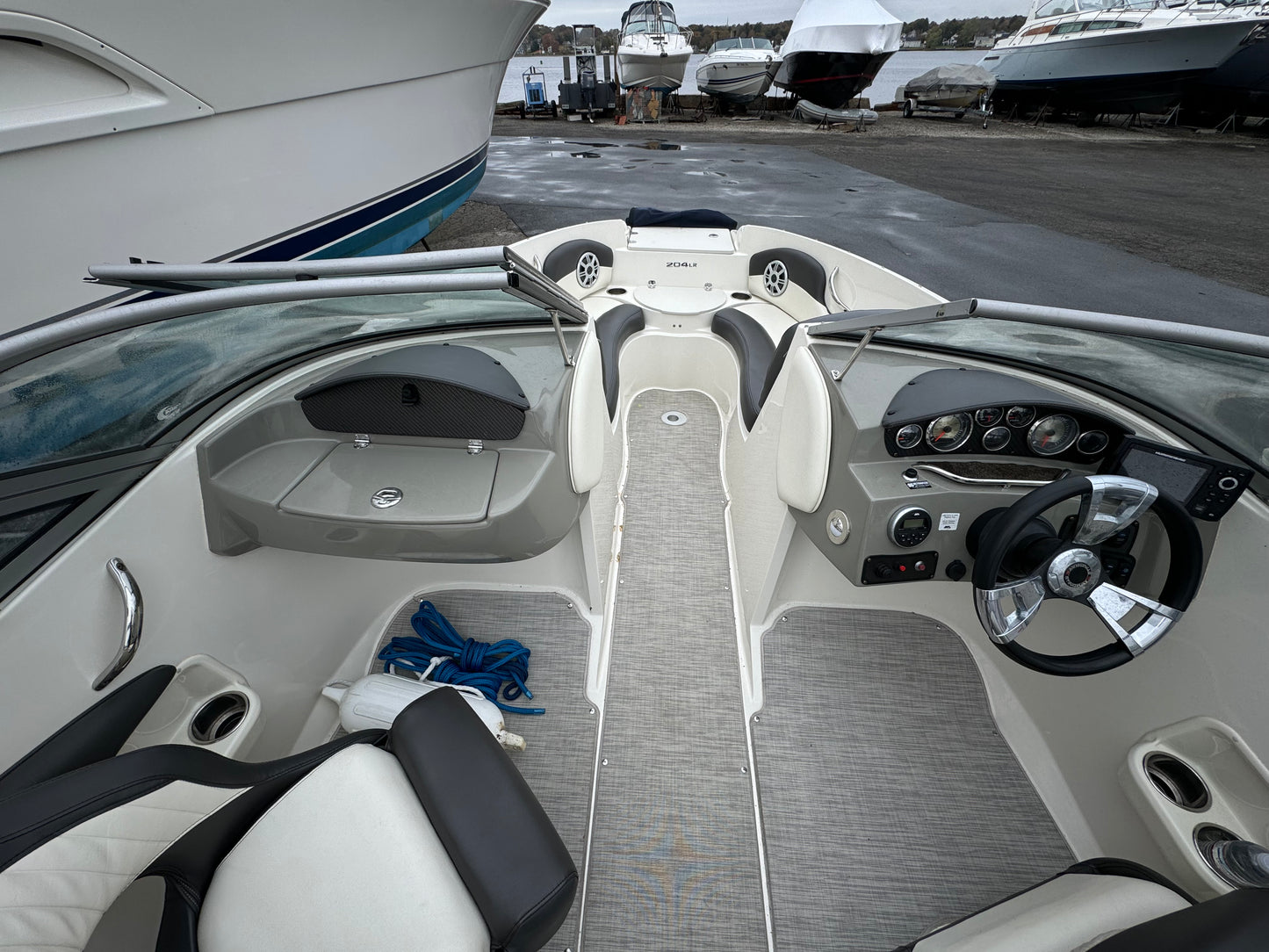 2017 20' Stingray 204LR