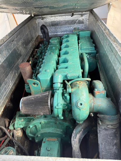 1980s Classic 26' Grover Diesel