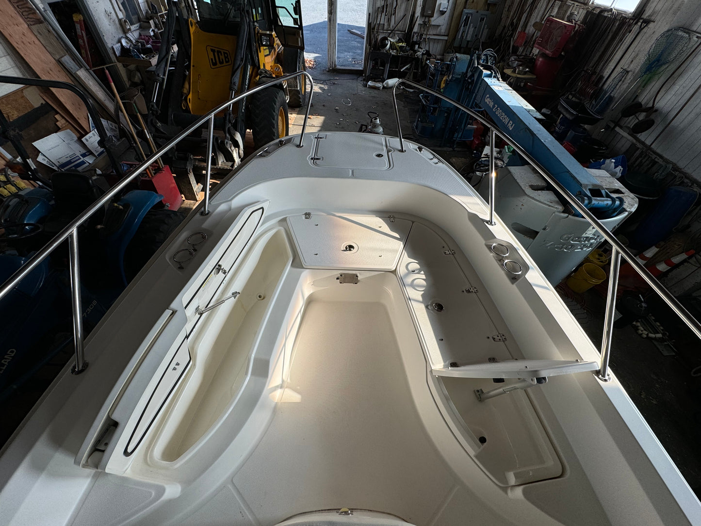2014 27' Boston Whaler 270 Dauntless