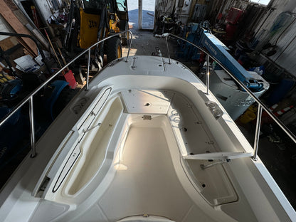 2014 27' Boston Whaler 270 Dauntless