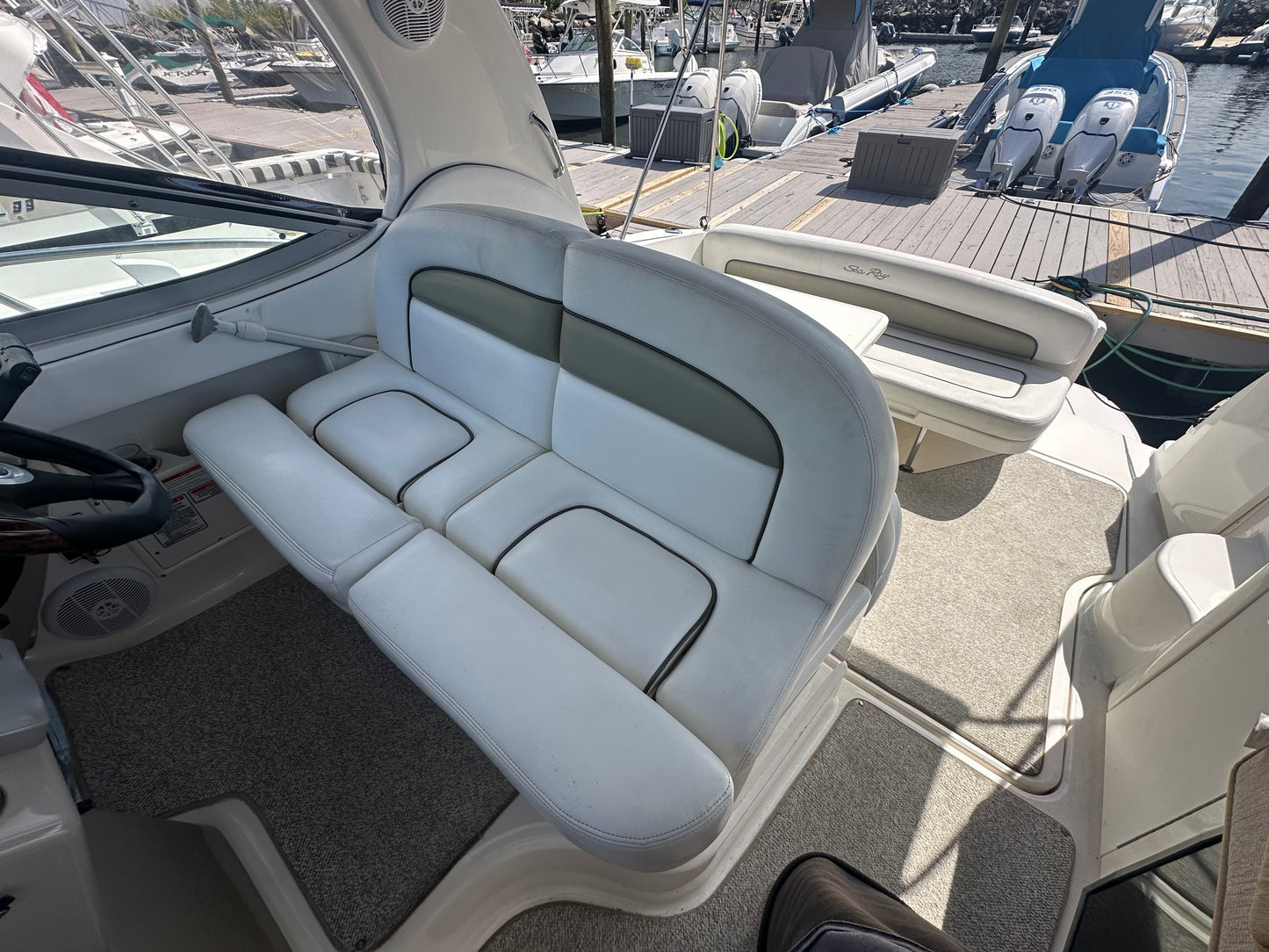 2006 30' Sea Ray Sundancer