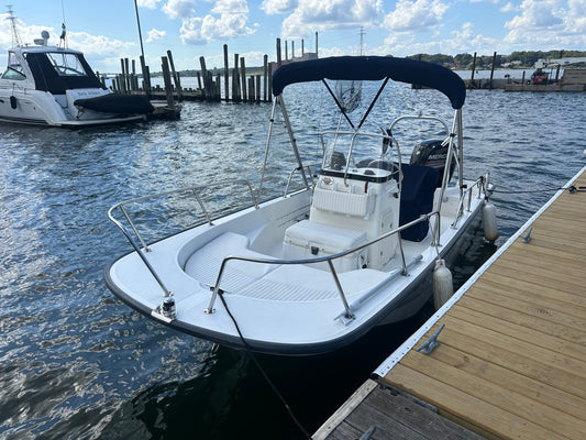 2016 17' Boston Whaler Montauk