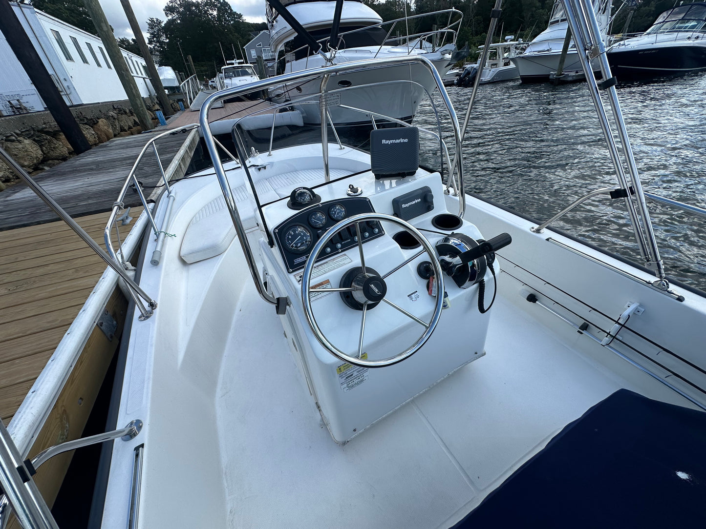 2016 17' Boston Whaler Montauk