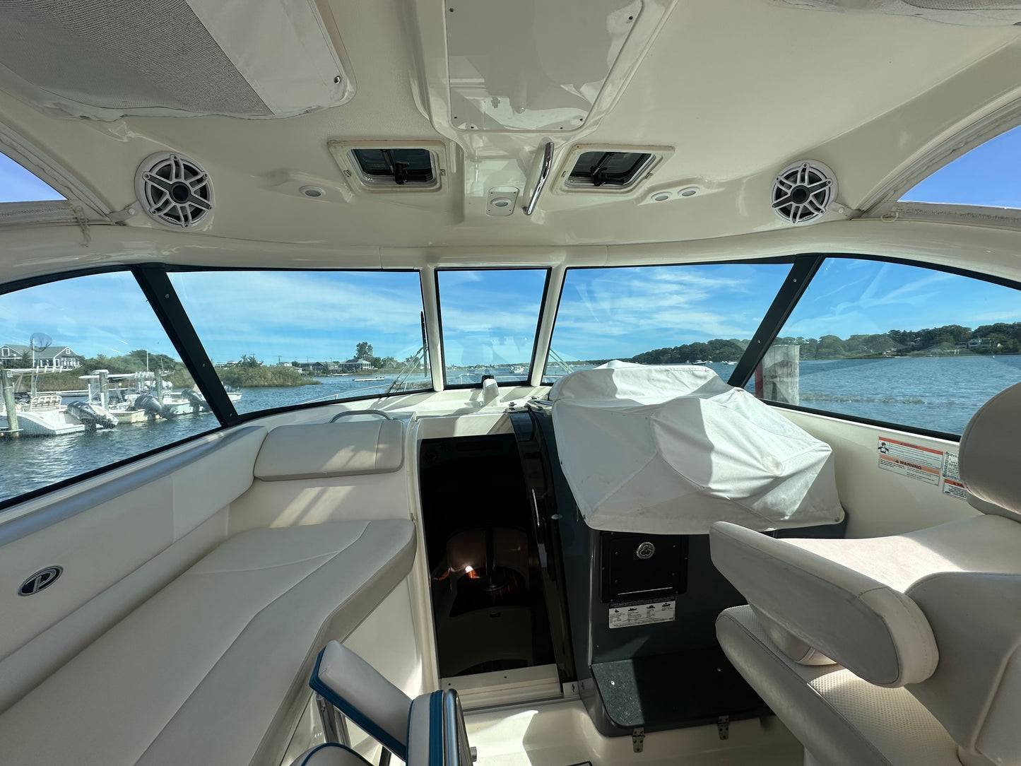 2010 Pursuit 315 Offshore
