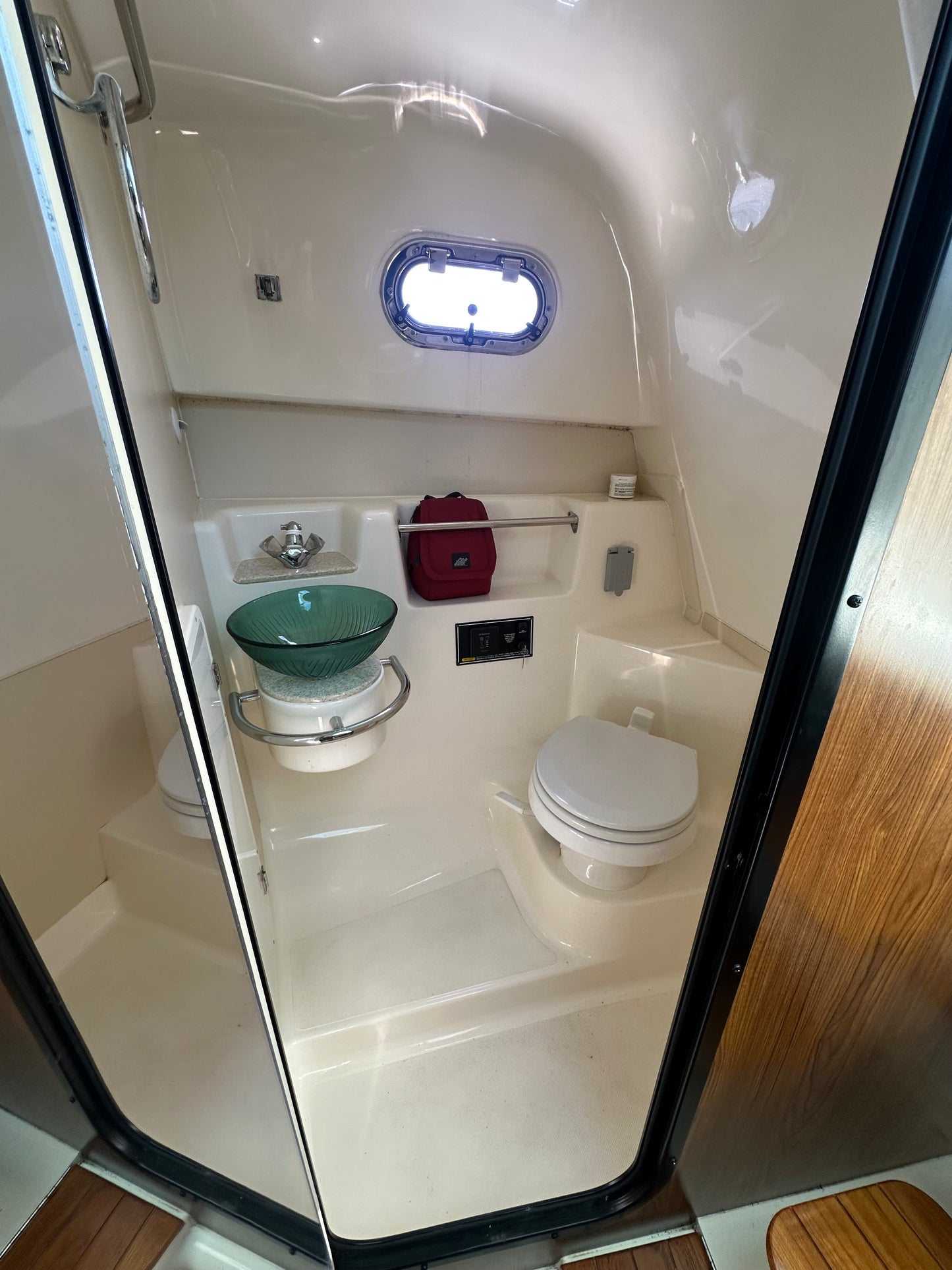 2010 Pursuit 315 Offshore