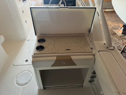 2017 24' Edgewater 248CX Crossover