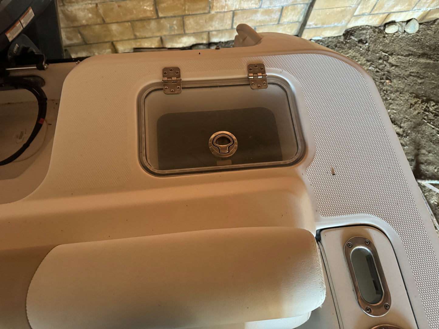 2017 24' Edgewater 248CX Crossover