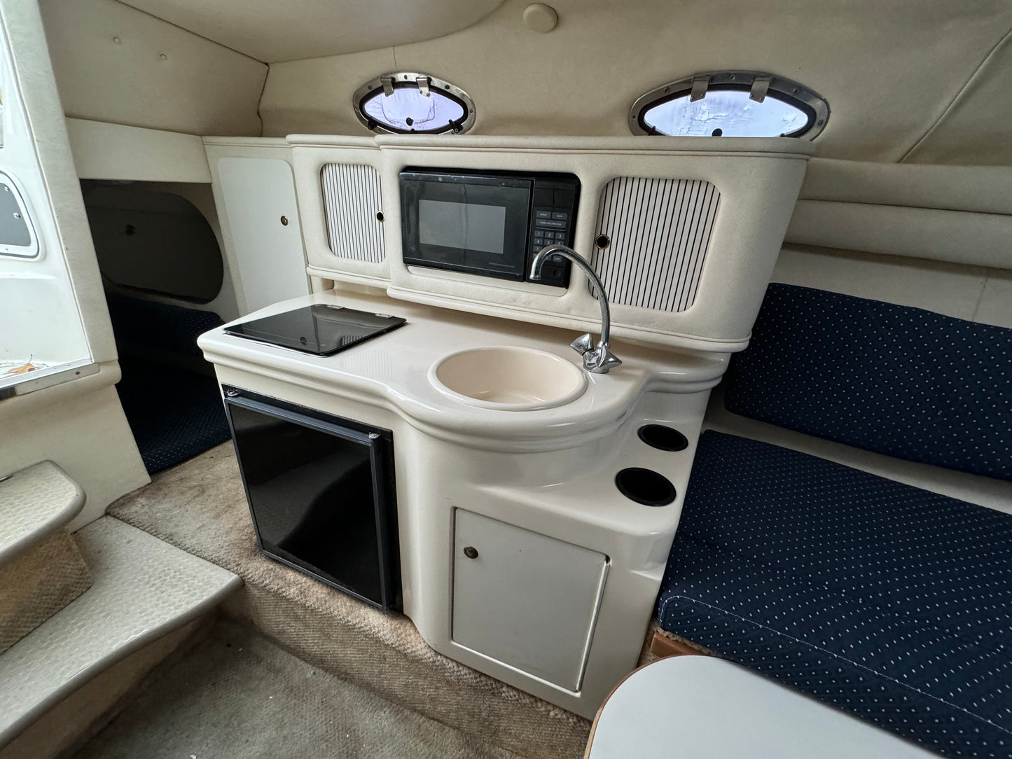 2000 24' Sea Ray Weekender