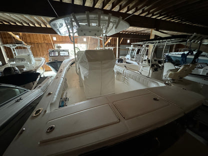 2014 28’ Regulator