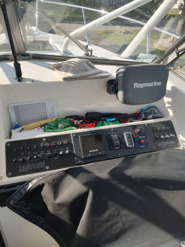 1996 21’ Robalo Walkaround